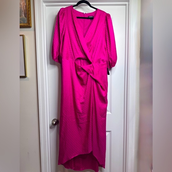 🆕 Express Women Pink V Neck Open Front Faux Wrap Knotted Waist Hi-Lo Maxi Dress - Picture 1 of 7